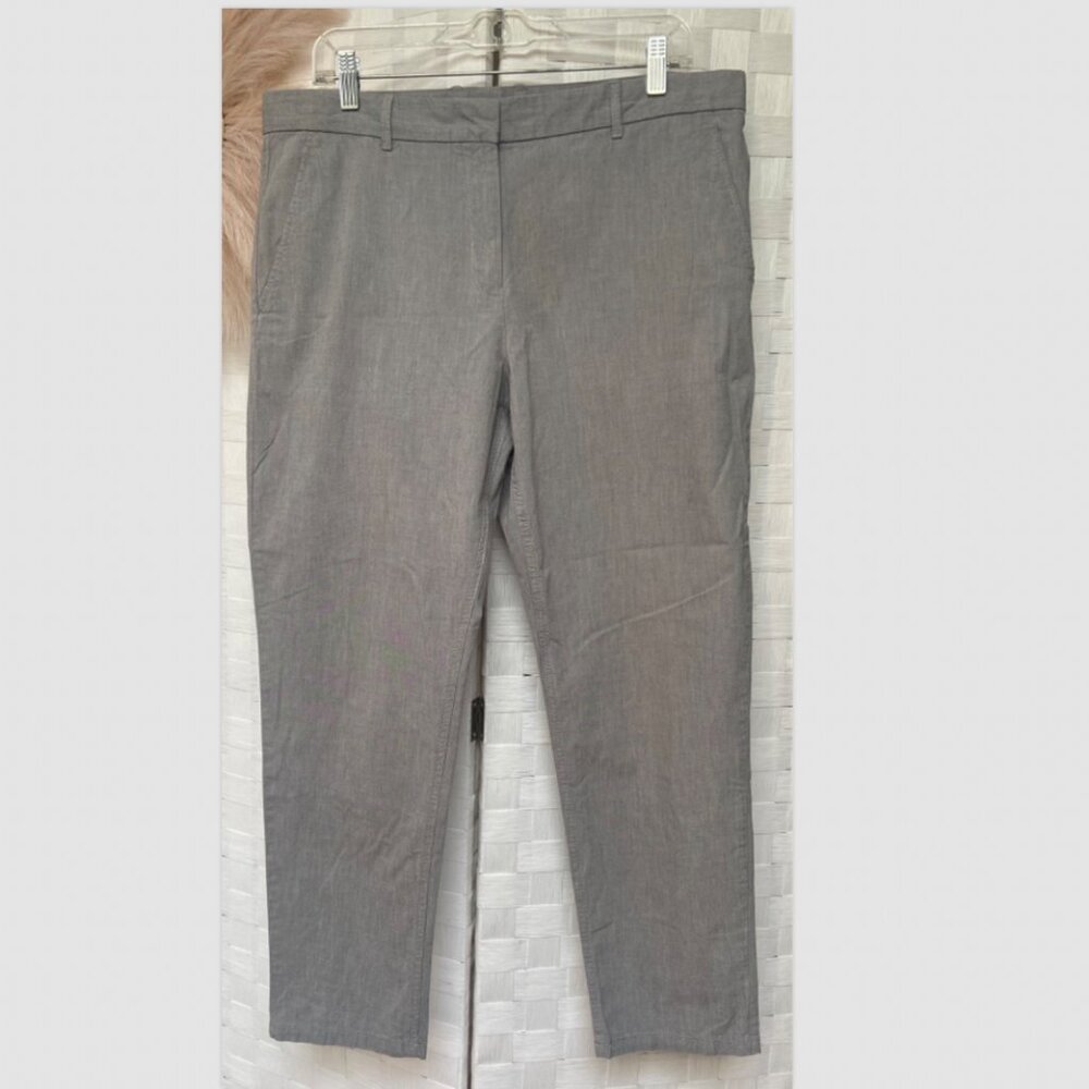 GAP 100% Cotton Broken In Straight Gray Cotton Khakis Pants Size 14